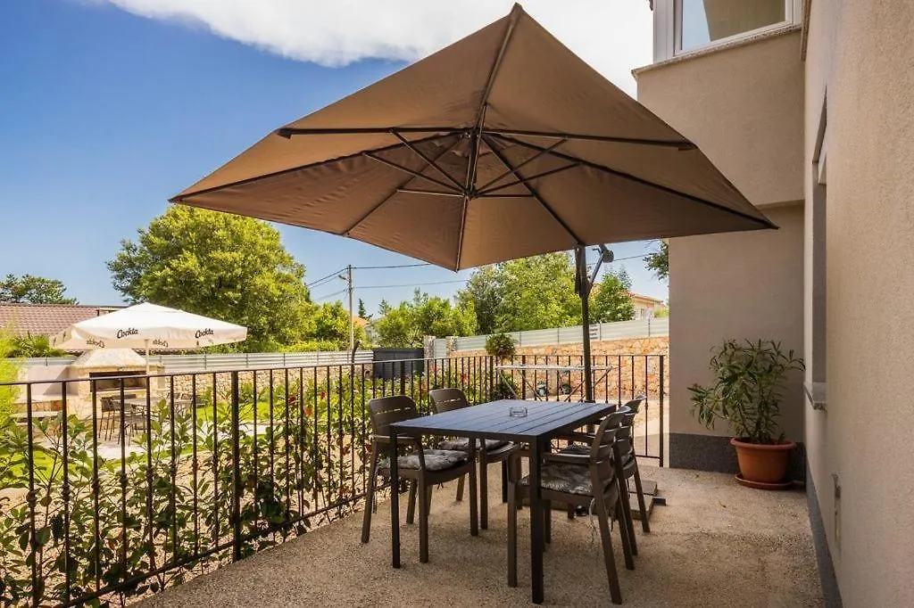 Apartment Rea 0*, Malinska Croatia