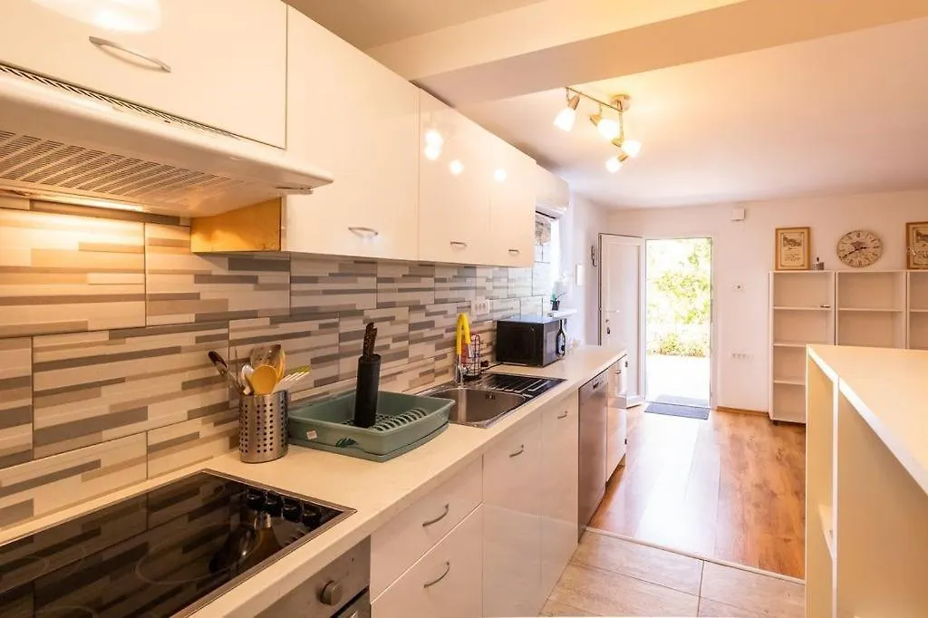 Apartment Rea